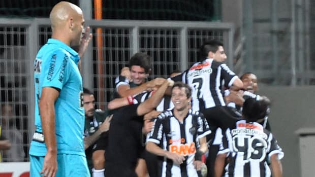 Com a vitória sobre o Santos, Atlético-MG chegou aos 31 pontos na competição