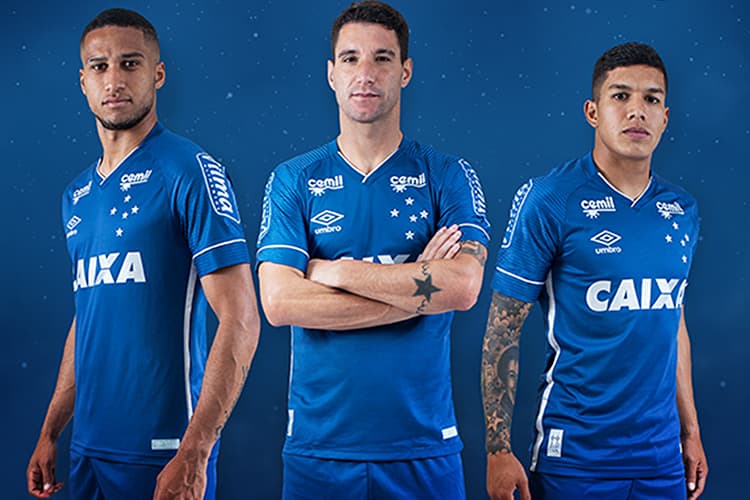 Uniforme três do Cruzeiro