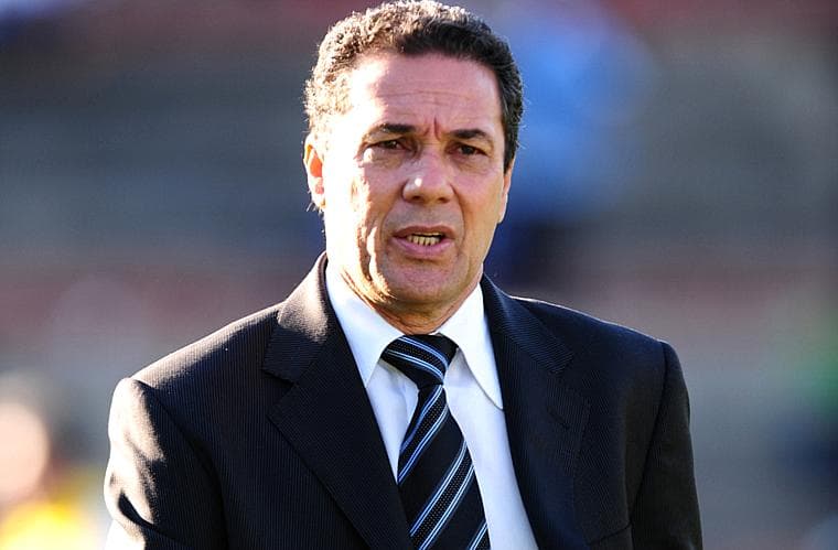 O técnico do Santos, Vanderlei Luxemburgo, irá se candidatar a senador pelo Tocantins.