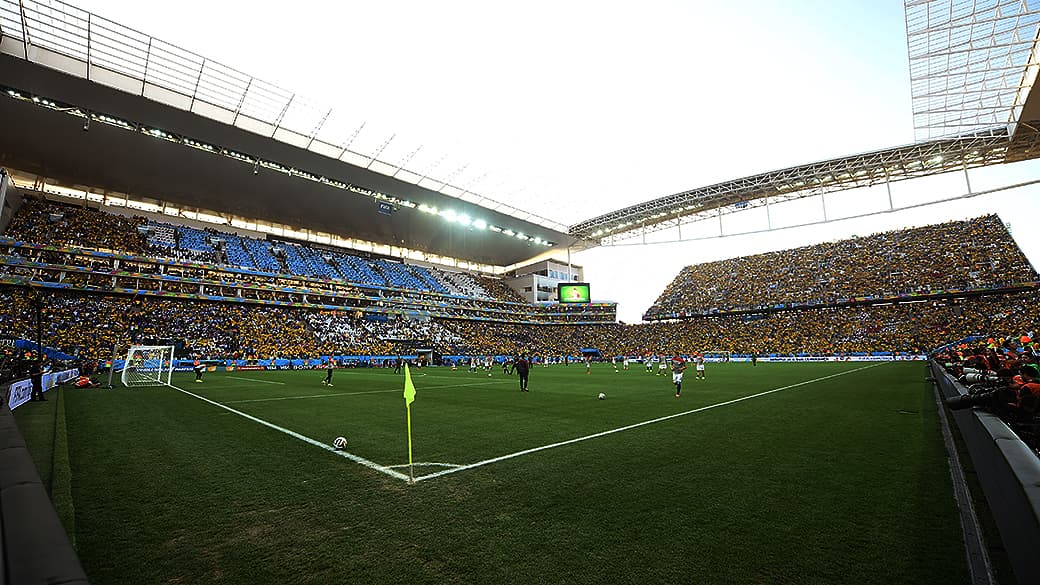 Gramado do Itaquerão na abertura da Copa do Mundo