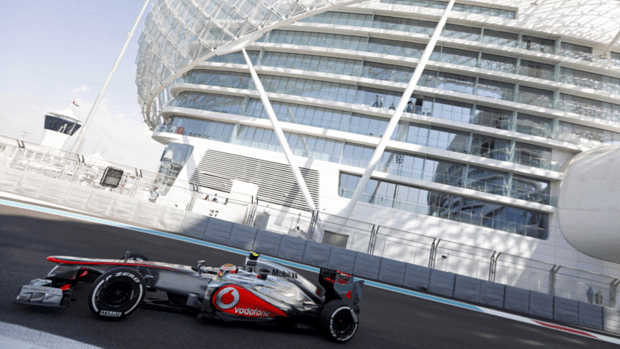 O piloto britânico Lewis Hamilton em Abu Dabhi