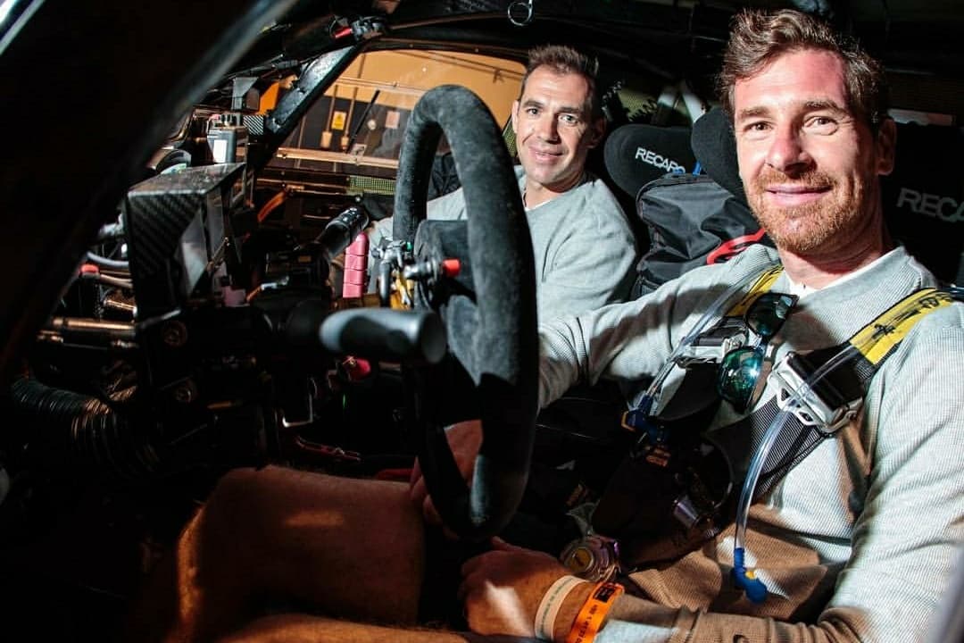 O ex-técnico do Chelsea André Villas-Boas durante o rali Dakar