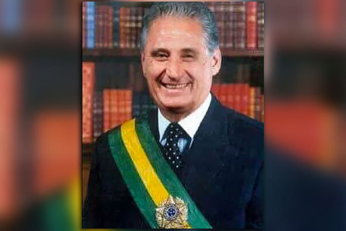 Meme de Tite como presidente