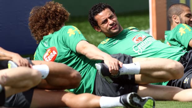 Fred durante o treino do Brasil, nesta terça-feira em Gioânia