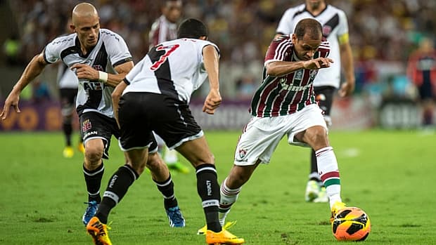 Vasco e Fluminense não dependem mais das próprias forças para continuar na Série A