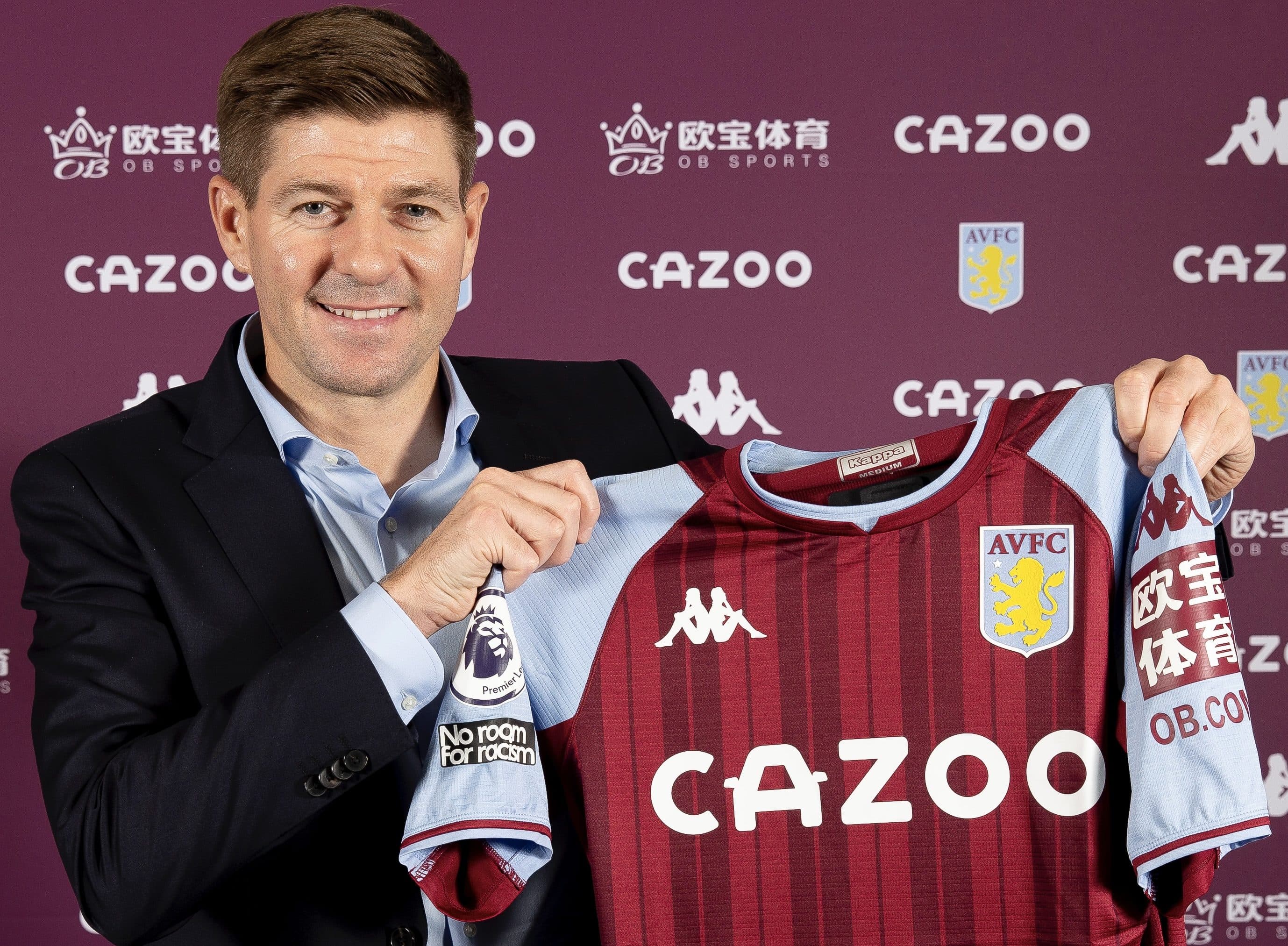Gerrard foi oficializado pelo novo clube -
