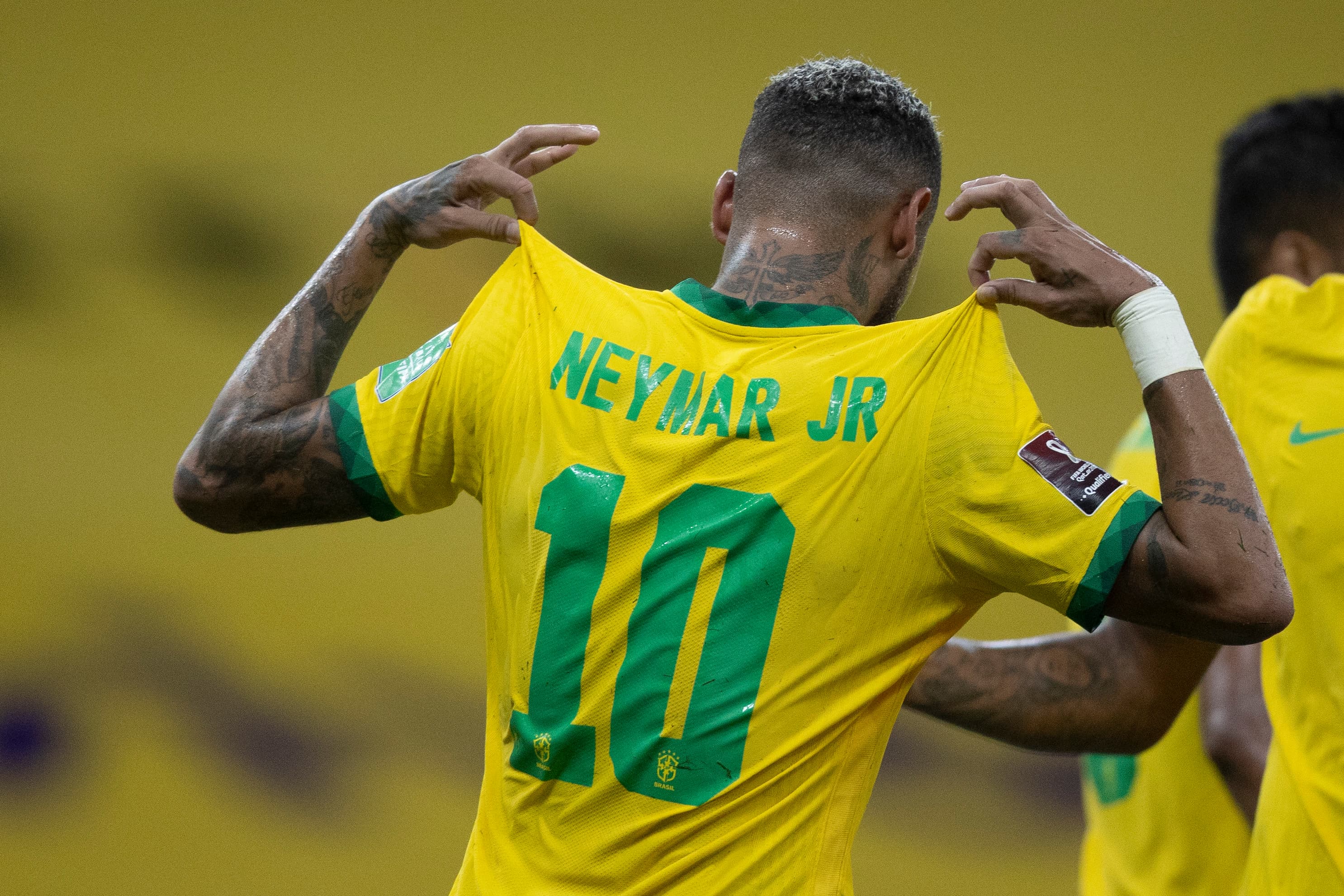 Pela seleção em 2021 foram seis gols em 13 partidas e muitas polêmicas -