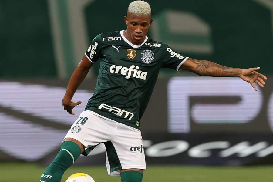 Danilo desfalca Palmeiras por estreia na seleção brasileira -