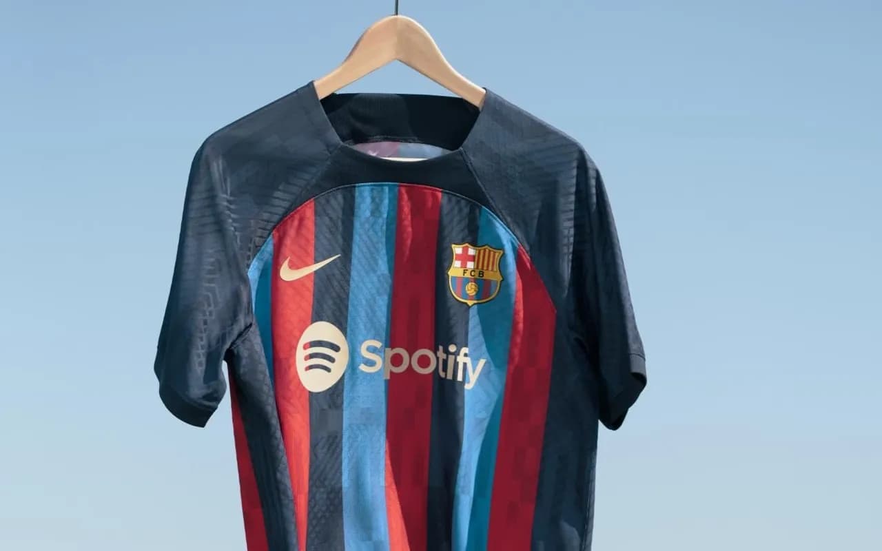 Camisa do Barcelona para a próxima temporada homenageia Olimpíadas -