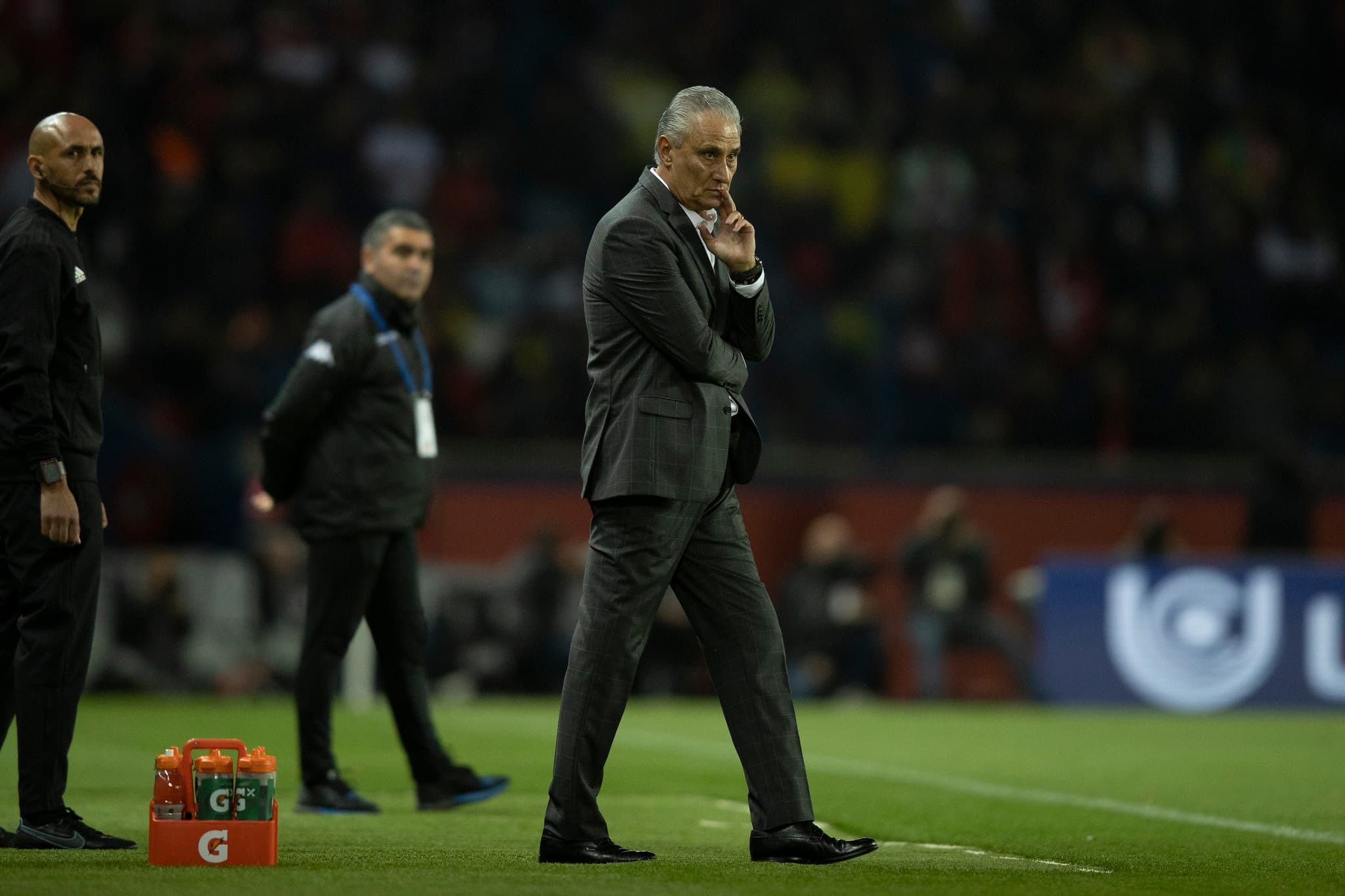 “No futebol não vale tudo. Lugar de estádio não é para fazer o que se quer.