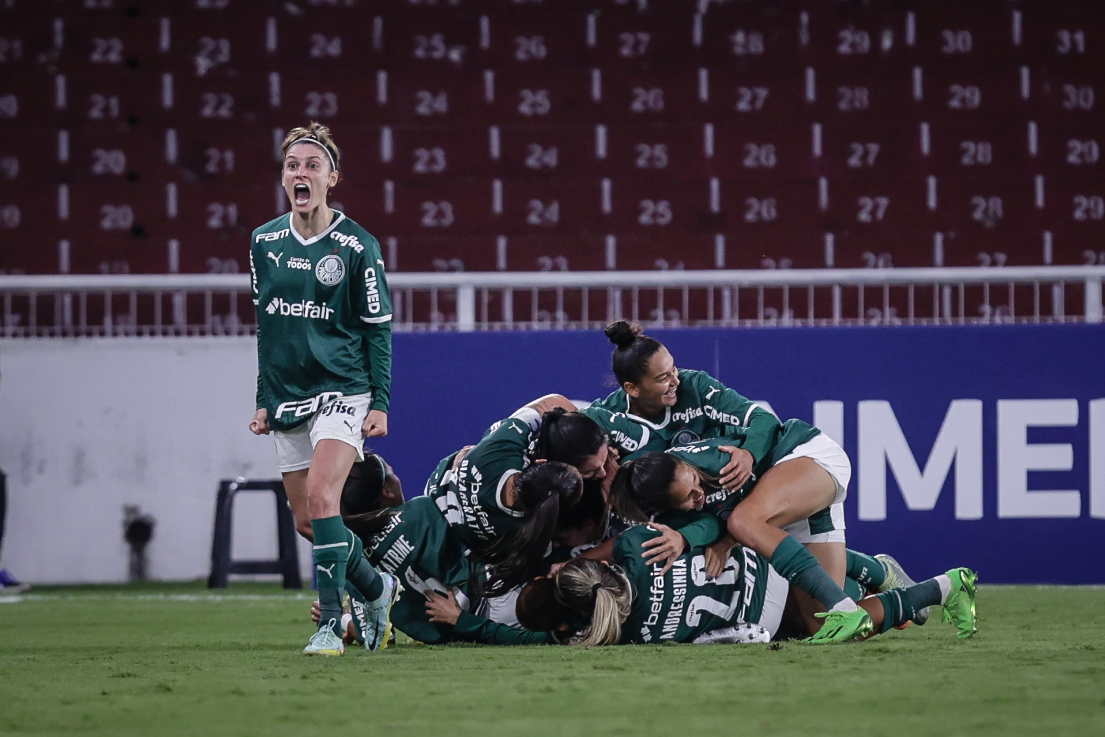 Em sua estreia na Libertadores, Palmeiras decide semi na quinta
