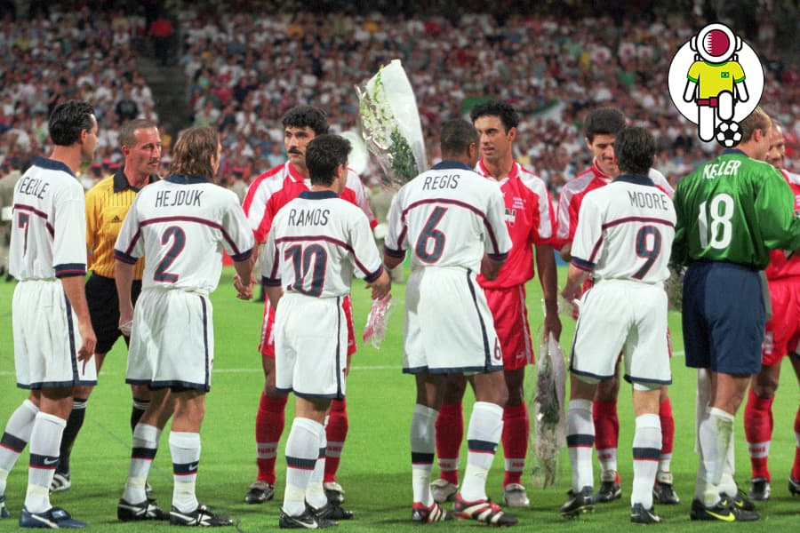 Times de Irã e Estados Unidos se uniram antes da partida pela Copa do Mundo de 1998 -