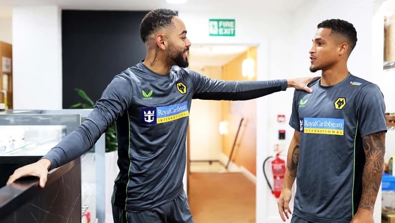 Matheus Cunha é apenas um dos "companheiros de idioma" de João Gomes -