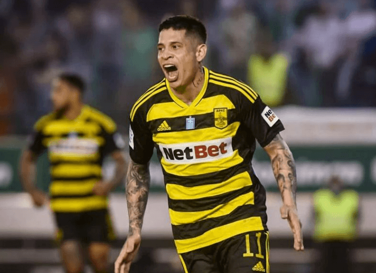Iturbe esteve no Aris, da Grécia, por duas temporadas