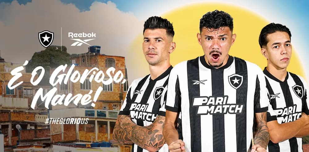 Cuesta, Tiquinho Cuesta, Tiquinho Soares e Segovinha na apresentação da camisa do Botafogo - Reebok/Divulgação