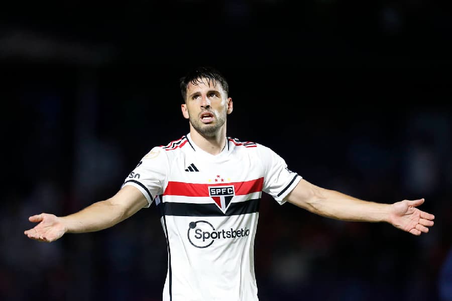Camisa 9 tenta voltar a balançar as redes - Paulo Pinto/São Paulo FC