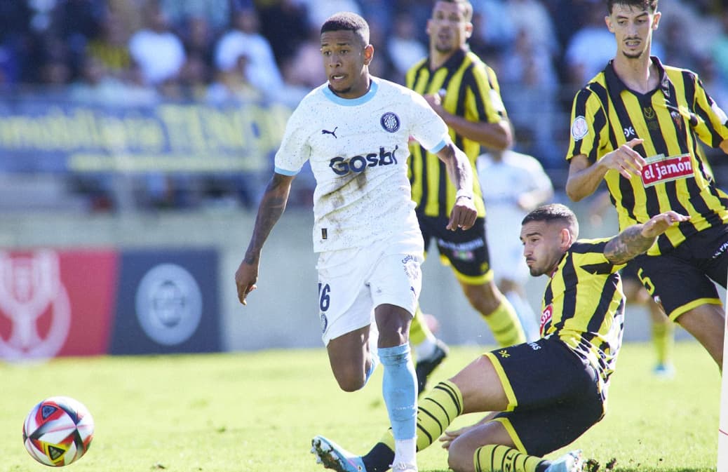 Barcelona tem interesse em Savinho - Divulgação / Girona
