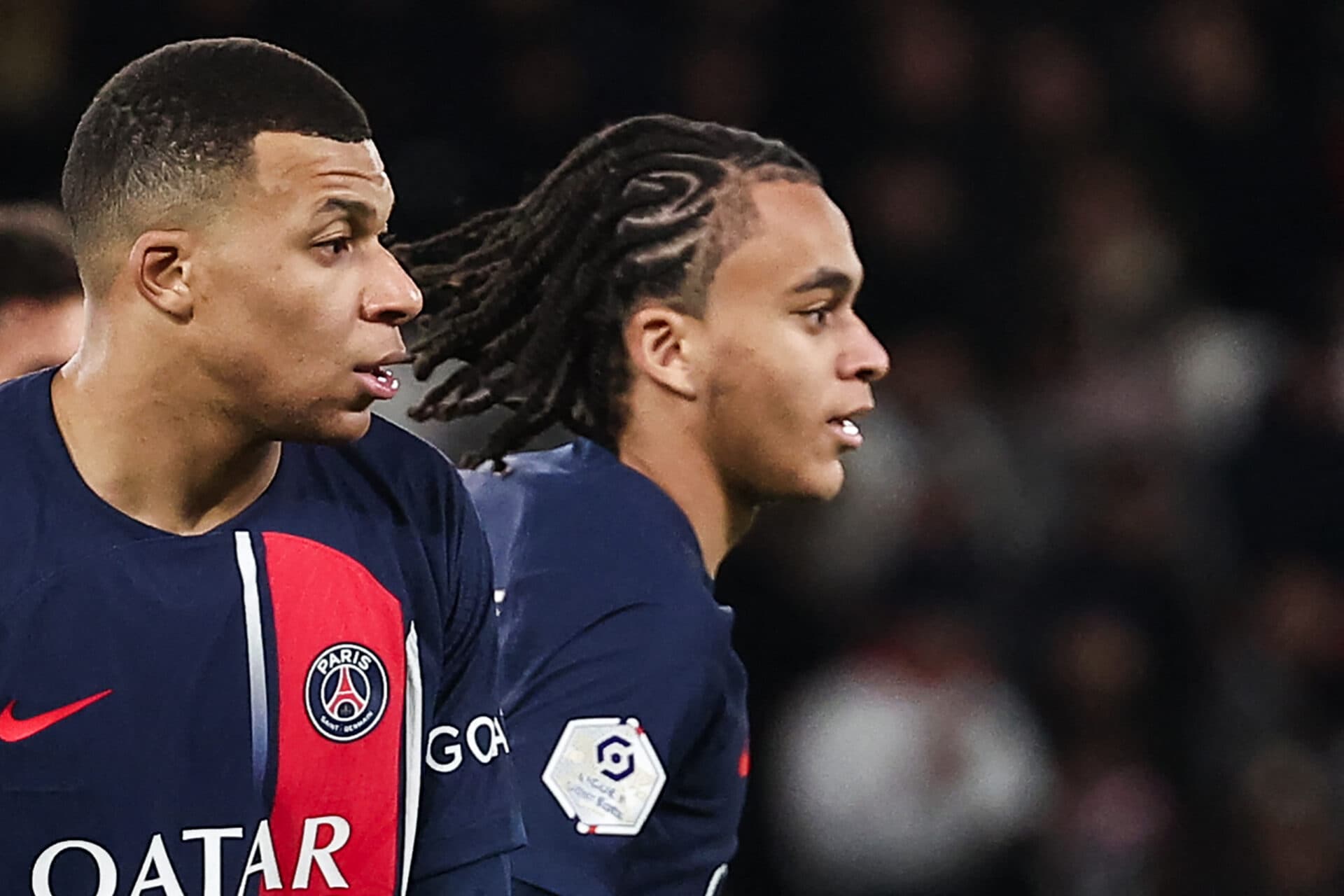 Irmão de Mbappé estreia aos 16 anos no profissional do PSG - FRANCK FIFE / AFP
