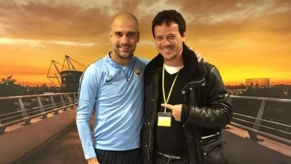 Pep Guardiola e Fernando Diniz em 2018 - Reprodução