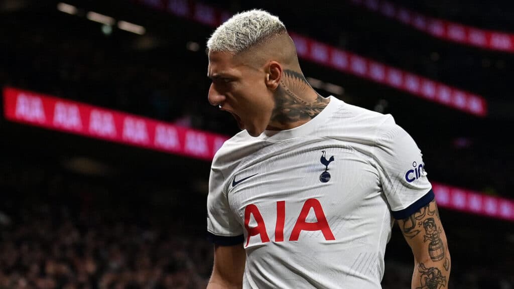 Fluminense contata Tottenham para ter Richarlison em 2025