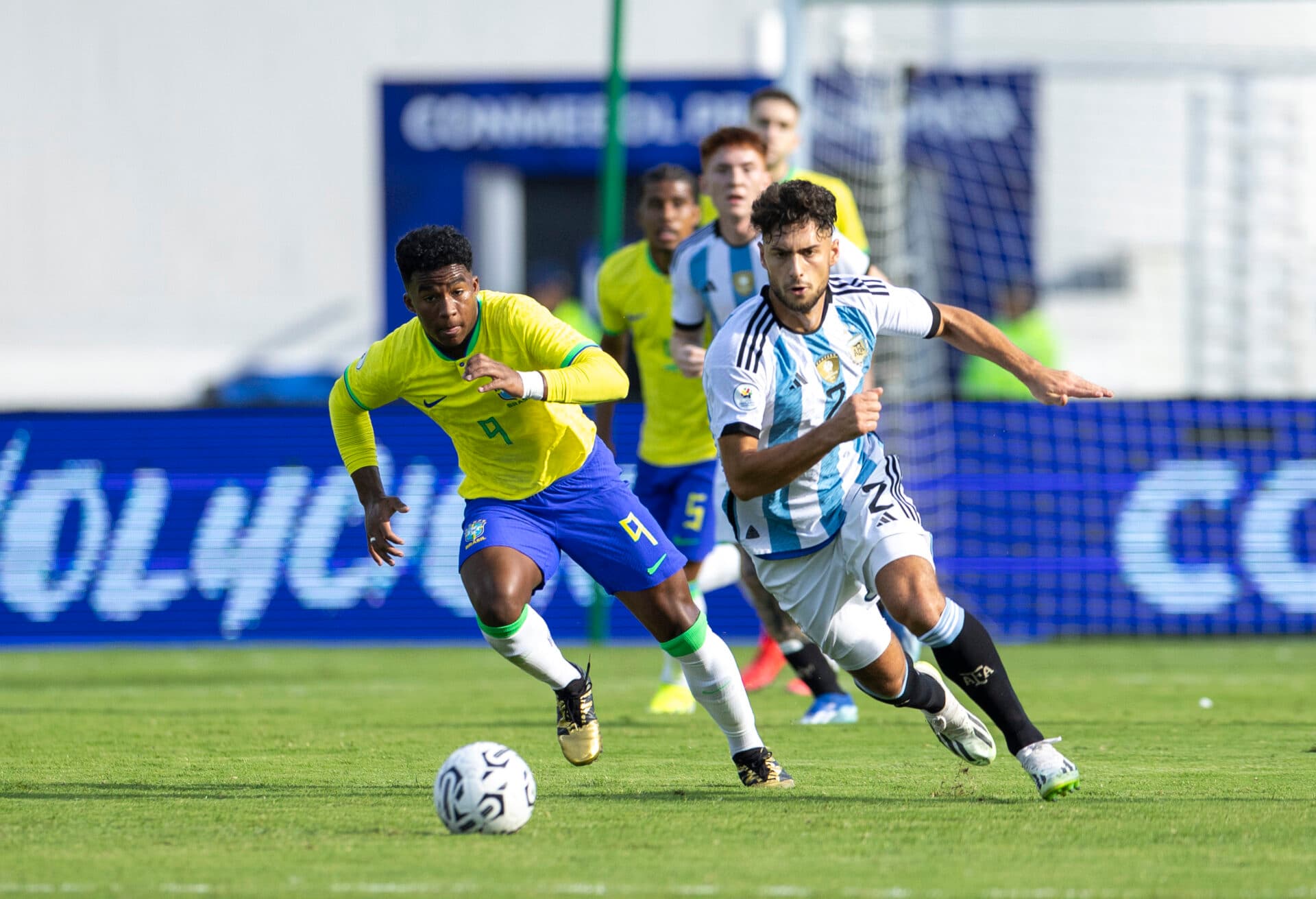 Brasil perde para a Argentina e está fora da Olimpíada de Paris