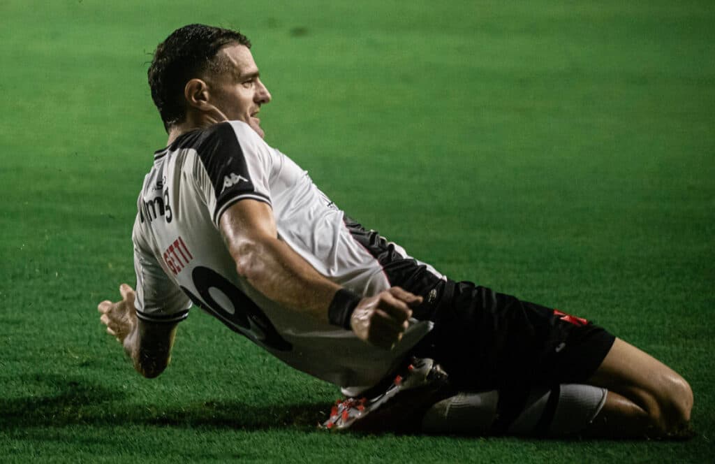 Marcílio Dias x Vasco: onde assistir e escalações do jogo pela Copa do Brasil