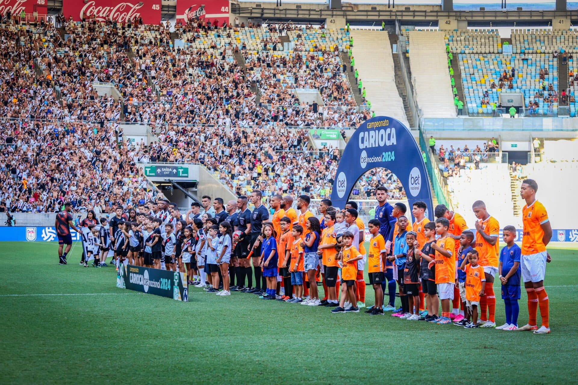 Nova Iguaçu apronta, elimina o Vasco e vai à final do Carioca