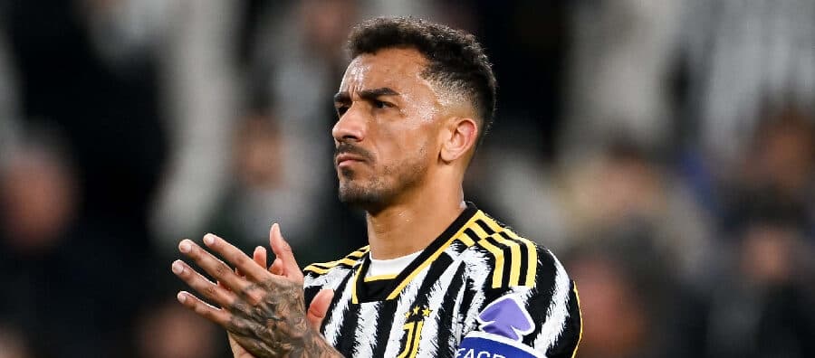 Danilo se despede da Juventus em carta nas redes