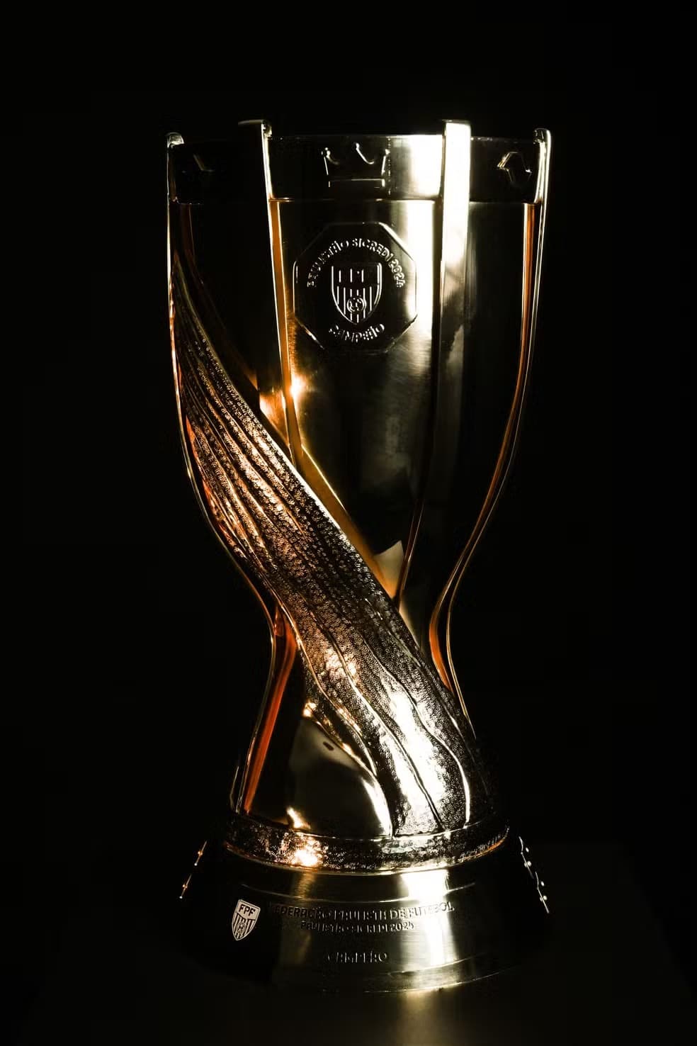 Paulistão terá novo troféu para o campeão de 2024; veja fotos