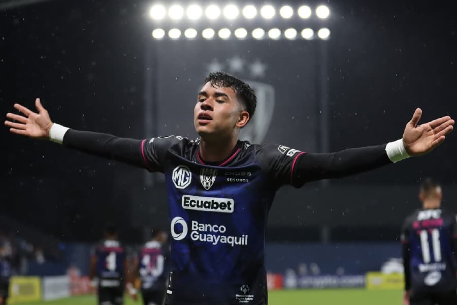 Kendry Páez foi revelado no Independiente del Valle e se destacou no clube equatoriano - Independiente del Valle/Divulgação