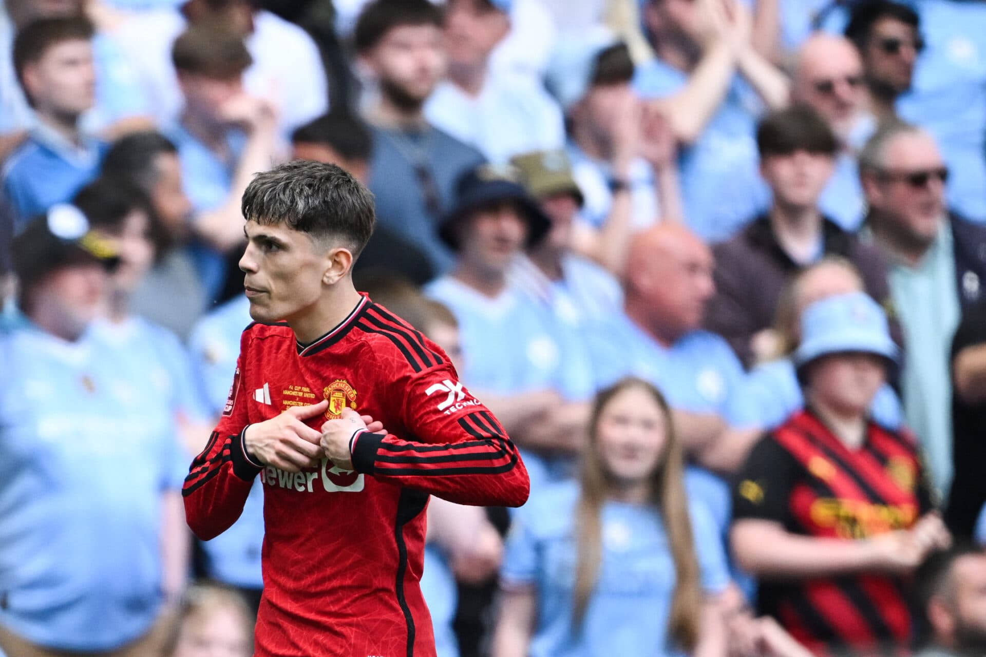 Manchester United vence o City e é campeão da Copa da Inglaterra