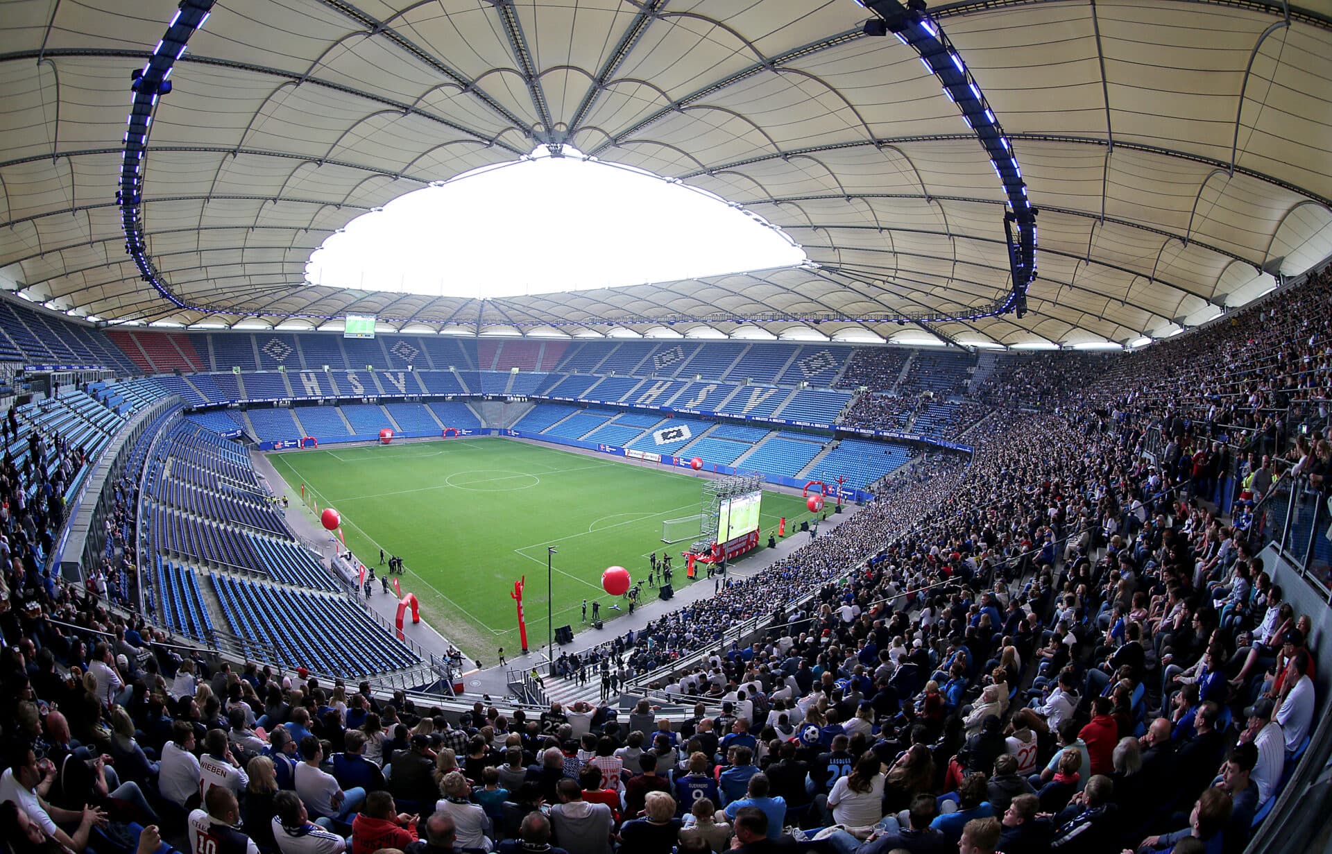 Hamburgo x Borussia Dortmund: onde assistir, horário e escalações pela Bundesliga