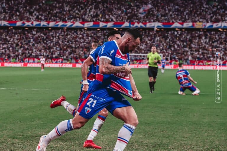 Fortaleza larga na frente do CRB em final da Copa do Nordeste