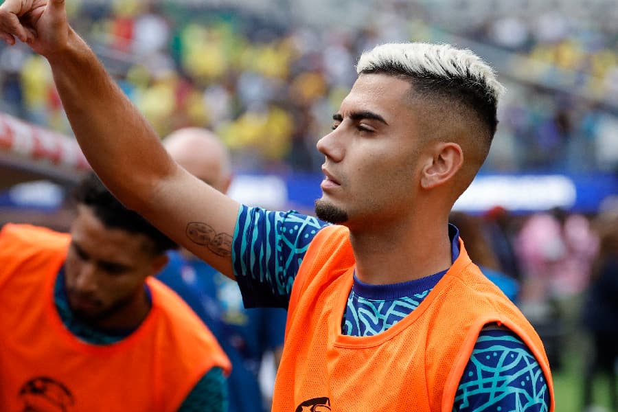 Andreas Pereira está cotado para ser titular diante do Uruguai - Kevork Djansezian/Getty Images via AFP