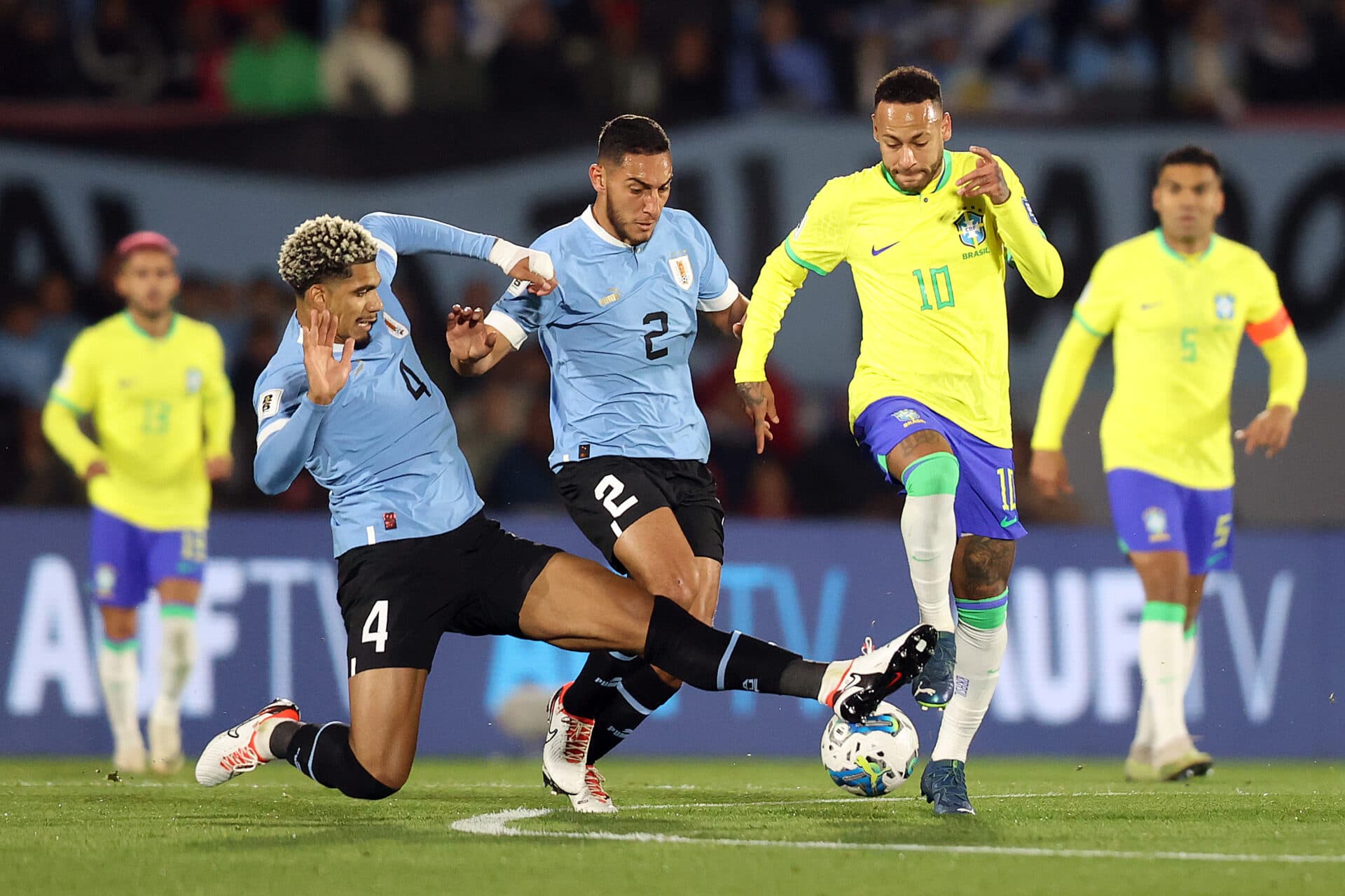 Brasil leva vantagem nos mata-matas contra o Uruguai