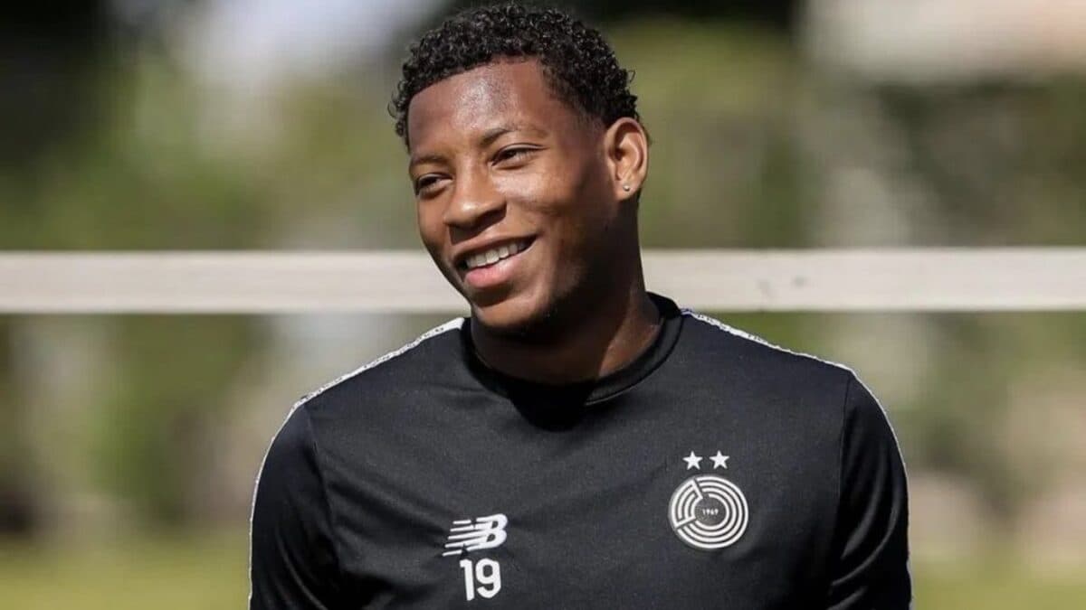 Gonzalo Plata é disputado por Corinthians e clube árabe