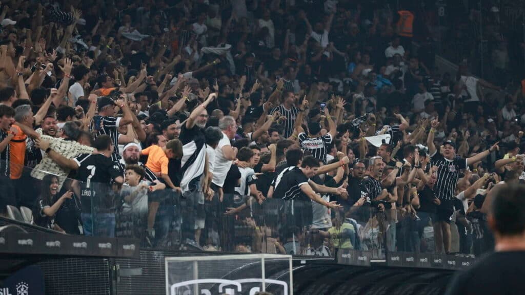 Corinthians x Atlético-GO; Onde assistir e prováveis escalações