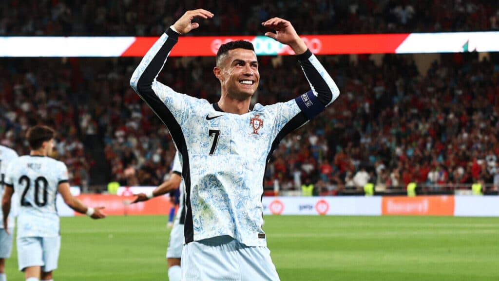 Cristiano Ronaldo diz que não há nada melhor que jogar pela Seleção
