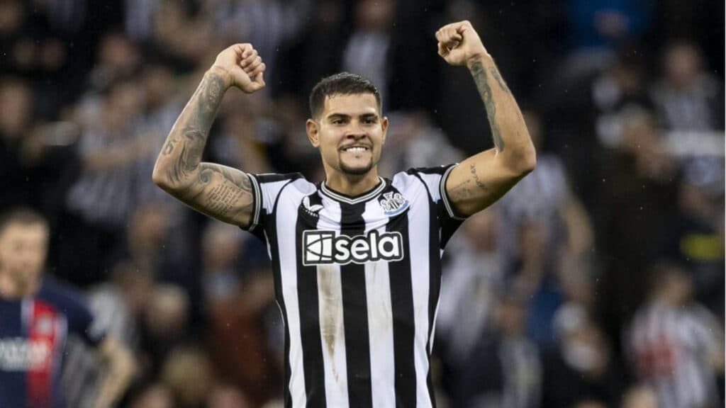 Manchester City mira Bruno Guimarães para vaga de Rodri
