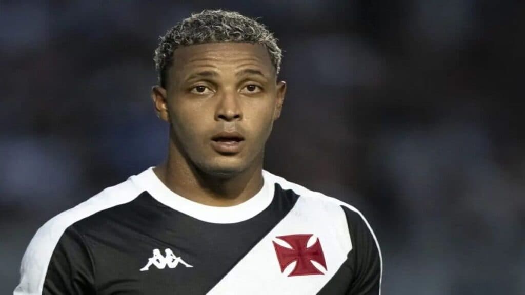 David do Vasco se lesiona e pode estar fora por até 10 meses