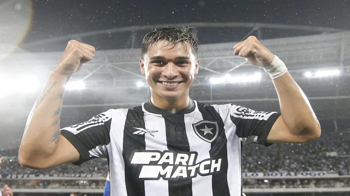 Mateo Ponte, do Botafogo, provoca o Flamengo em entrevista