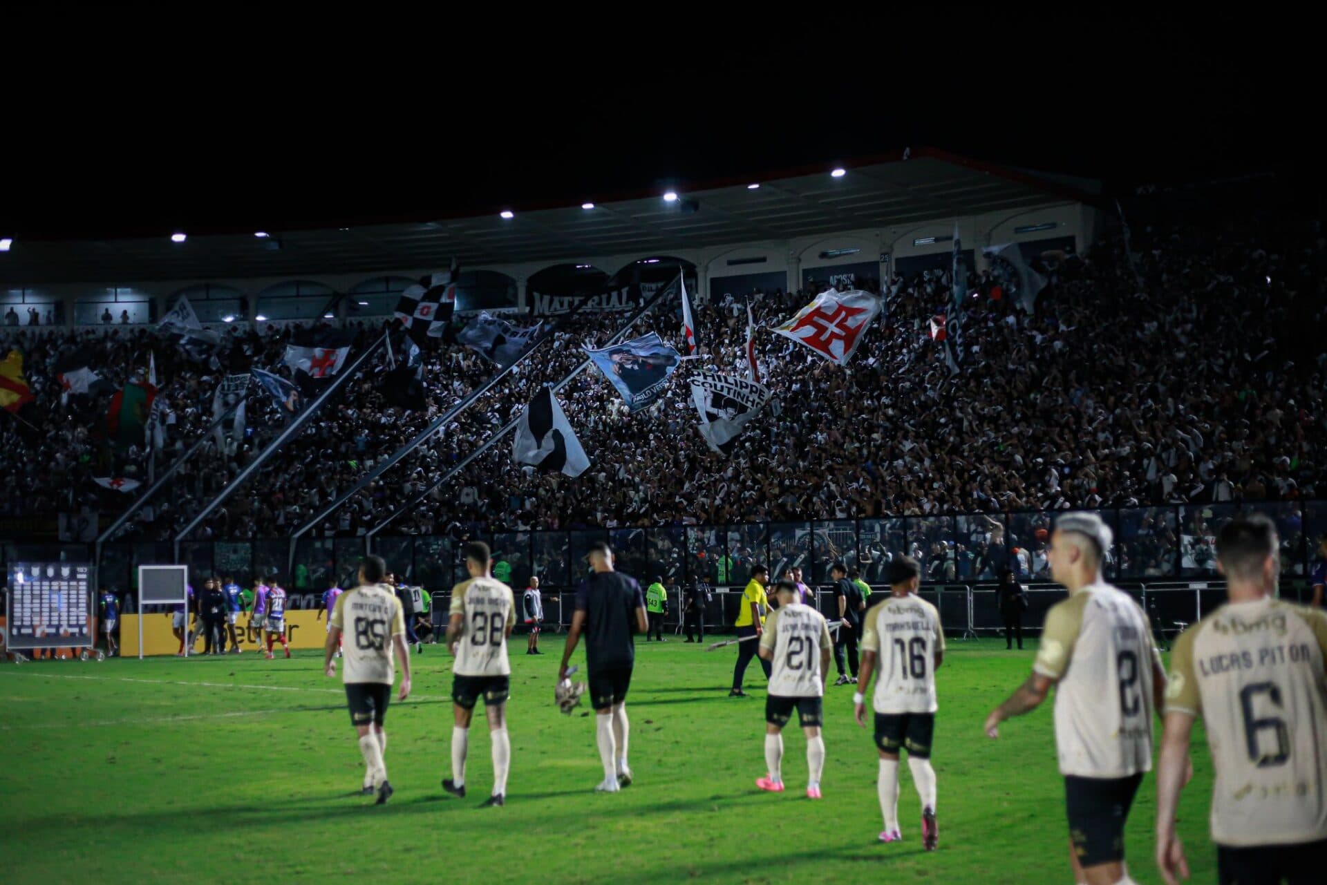 Vasco lança campanha para aumentar número de sócios