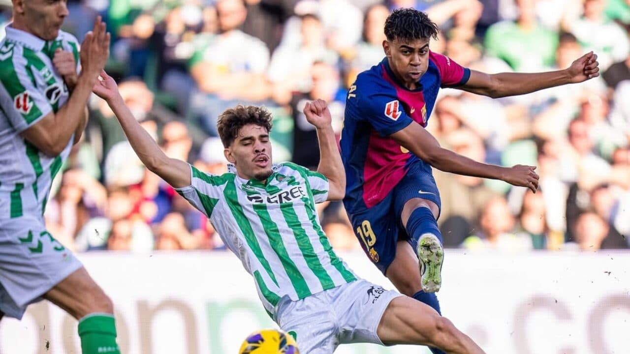 LaLiga inaugura academia de futebol na China