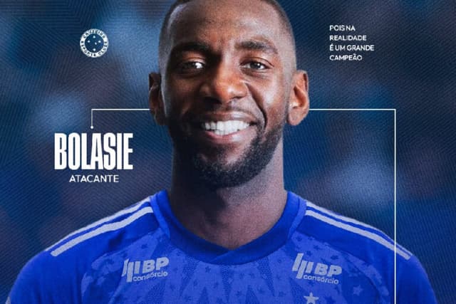 Cruzeiro anuncia a contratação de Bolasie, ex-Criciúma