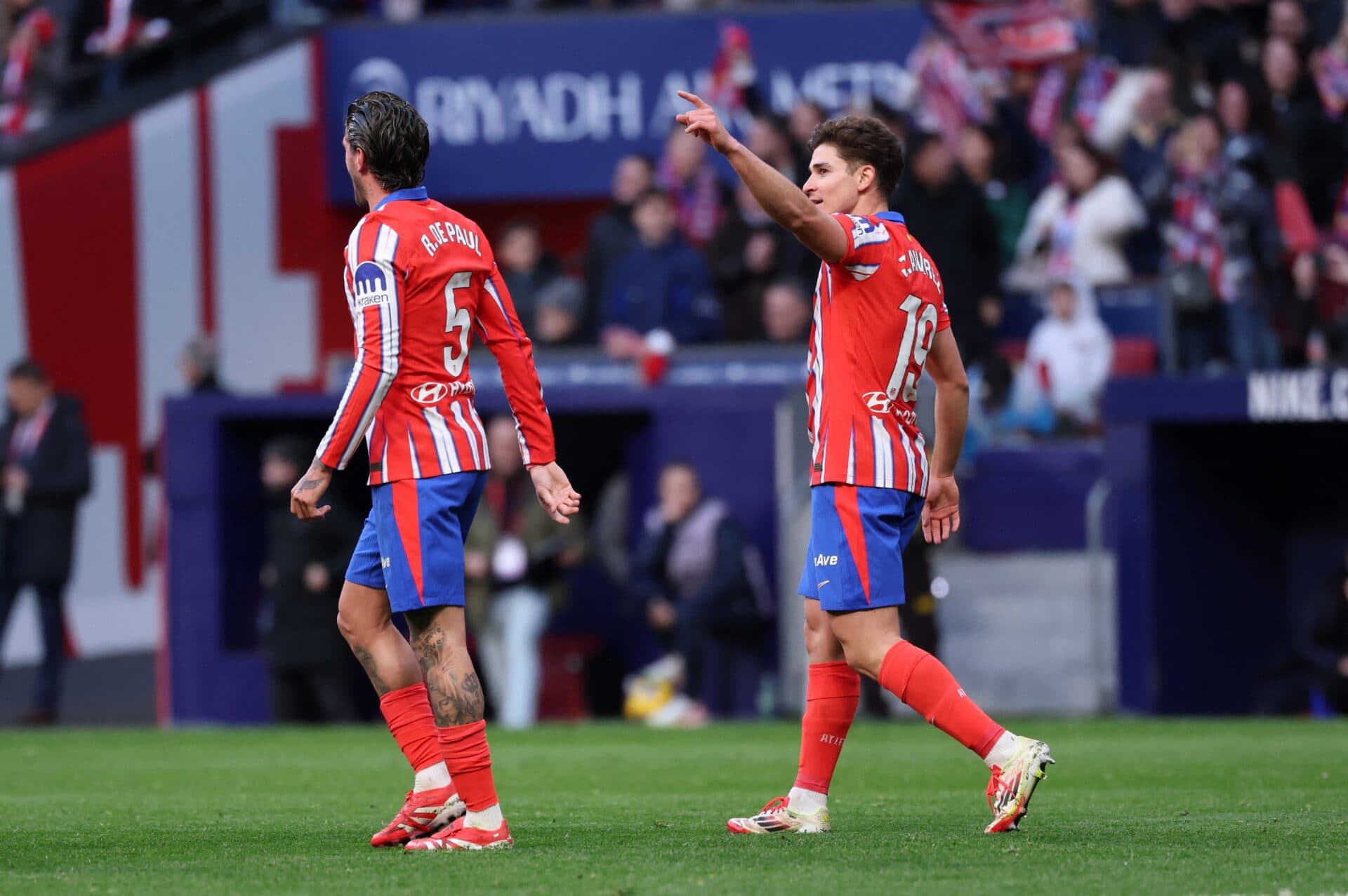 Atlético de Madrid vence o Osasuna e assume liderança de LaLiga
