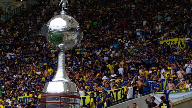 O dia que a final da Libertadores foi disputada na Espanha