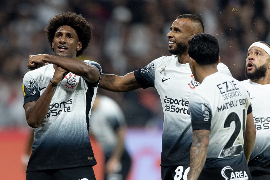 Corinthians monta plano para pagar dívida em 10 anos, entenda