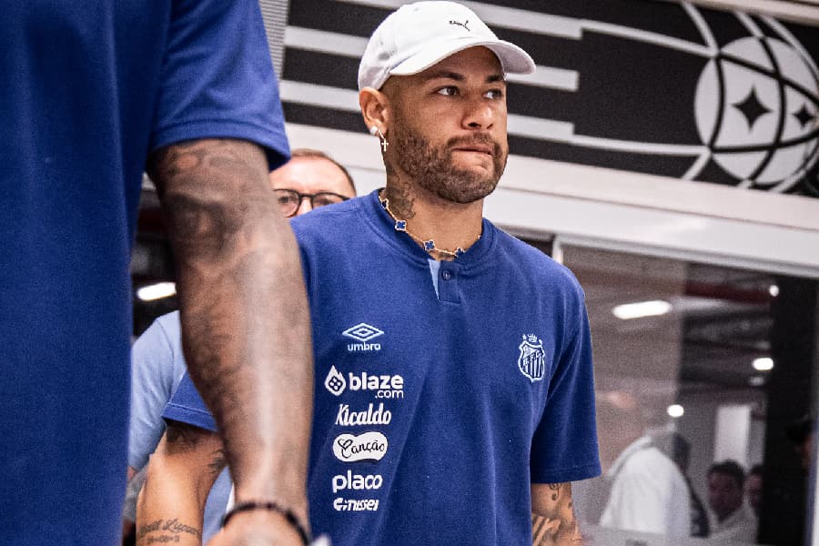 Santos planeja volta de Neymar e não vê problema em rotina extracampo