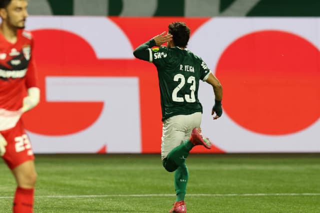 Federação divulga áudio do VAR de Palmeiras x São Paulo: ‘Faz o calço’