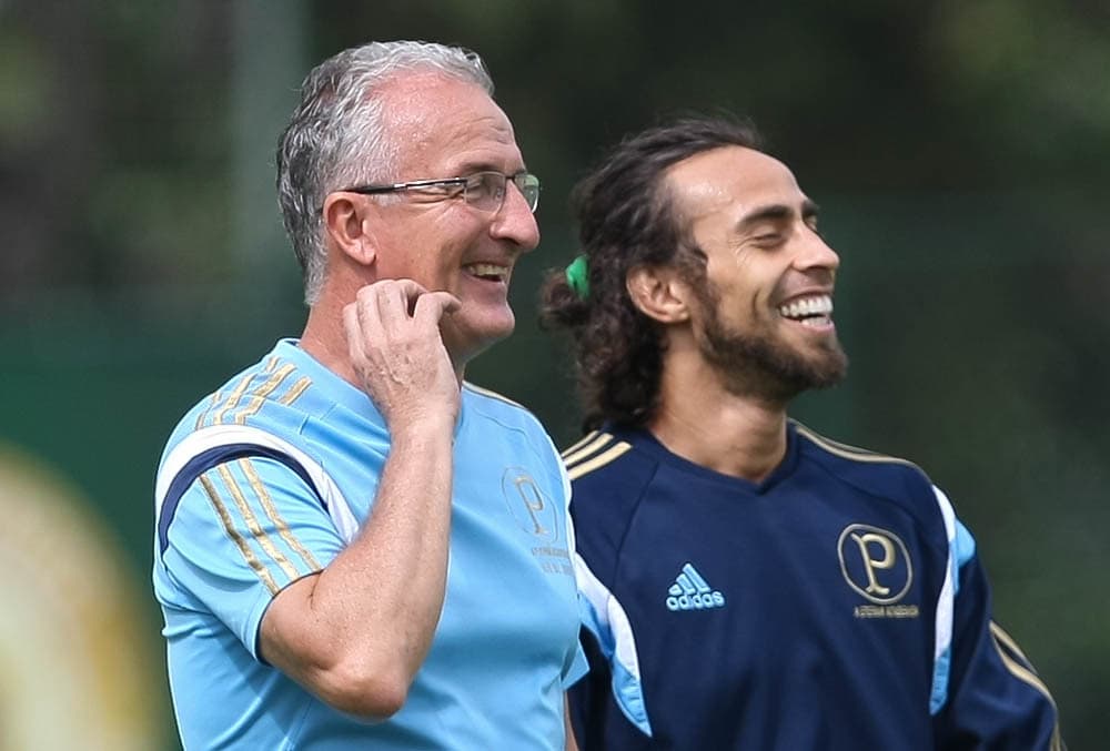Dorival e Valdívia: quase rebaixados com o Verdão em 2014 - Cesar Greco/Fotoarena